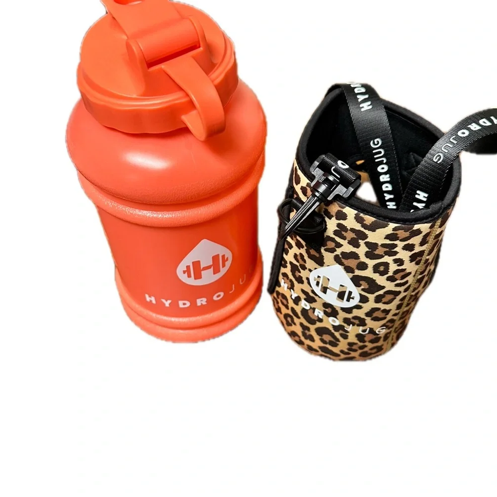 HydroJug Peach Pink 73 oz with Leopard Print Case - Picture 2 of 5